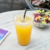 32oz PET Clear Flat Lid with Straw Slot - 500/Case - Image 2